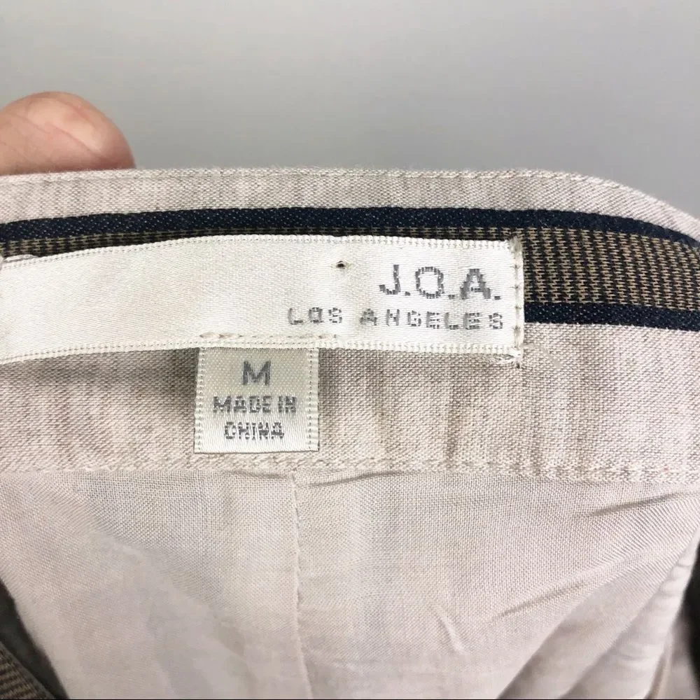 J.O.A LOS ANGELES | High Rise Striped Beige Black & Red Shorts Women’s Size M